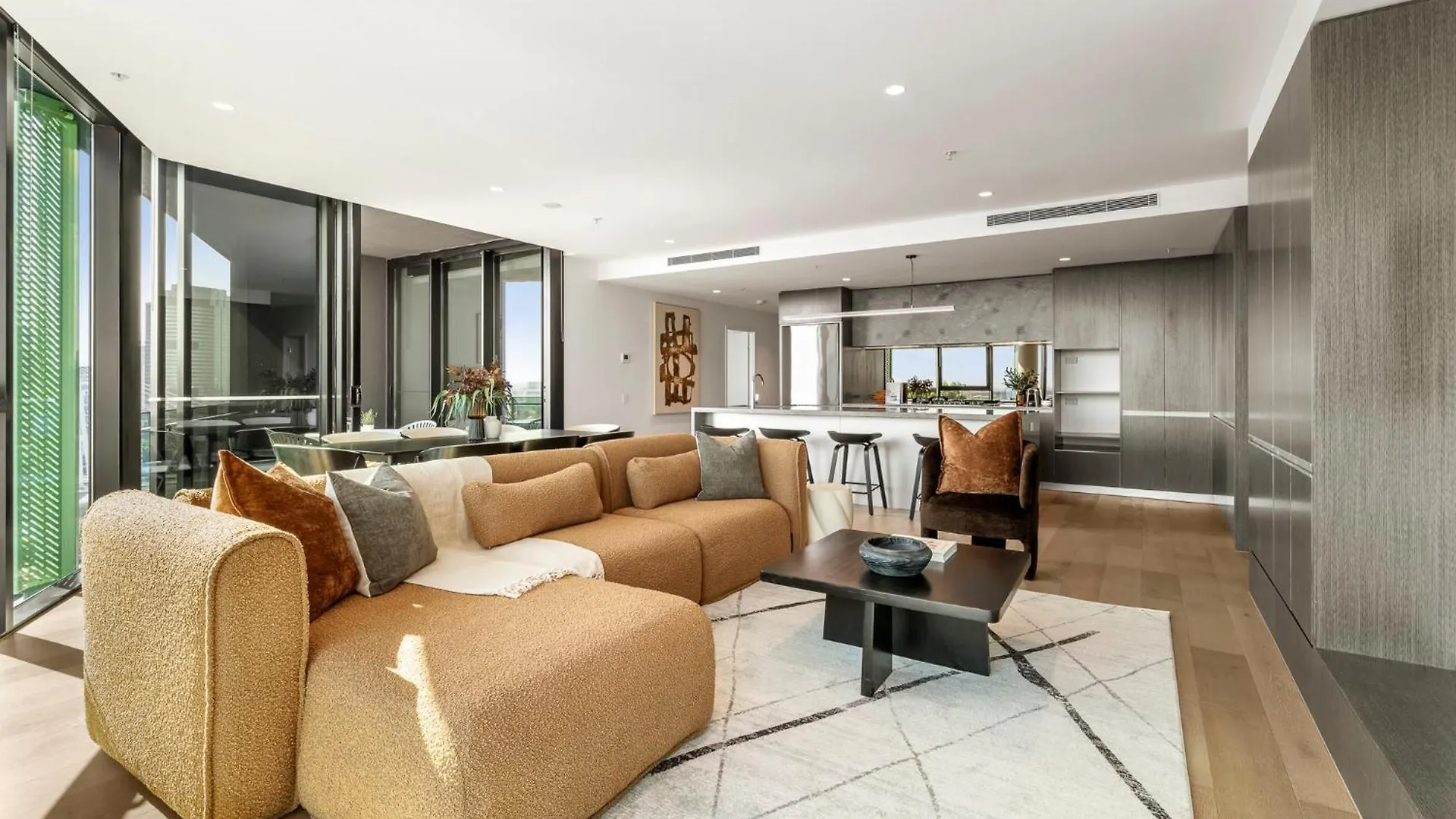 Kangaroo Point Apartment By Urban Rest Brisbane Ausztrália